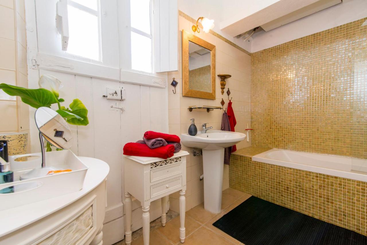 Charming Town House Just 500M From The Marina And Its Well Known Typical Market Olhão Kültér fotó